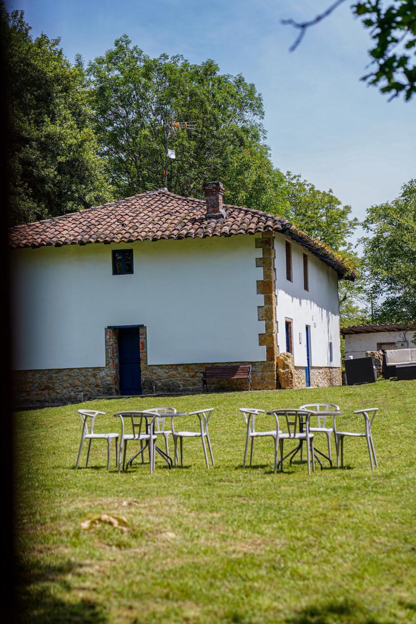 La Santa Sorribas (Parres)