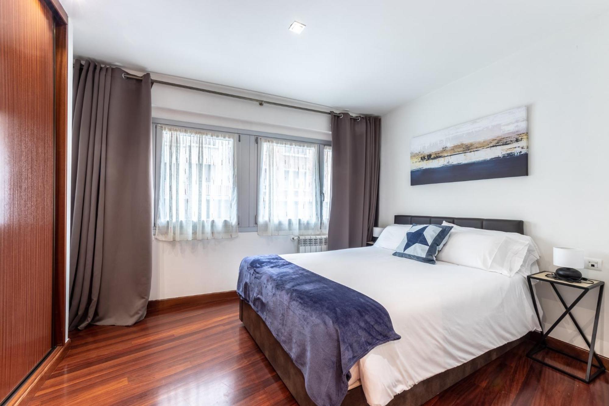 Amplio Y Acogedor Junto A Plaza Zabalburu Apartment Bilbao