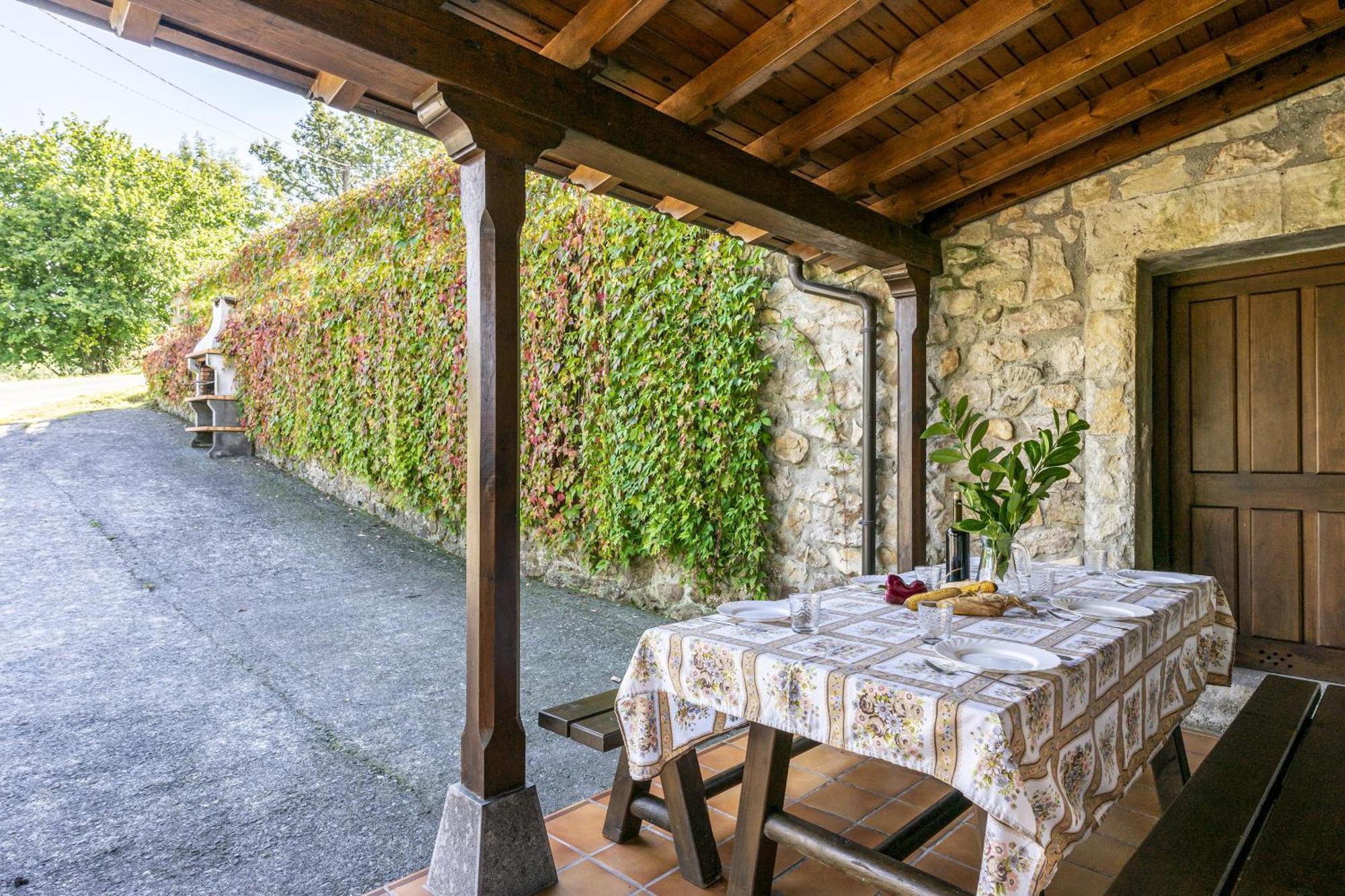 Casa Raquel Holiday home *