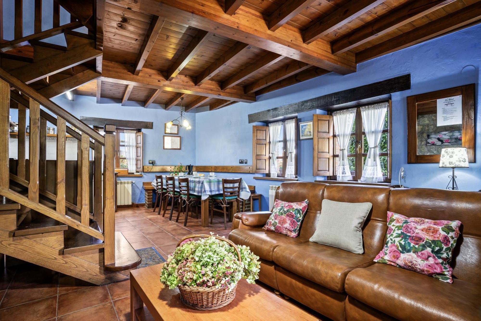 Holiday home Casa Raquel Mestas De Con