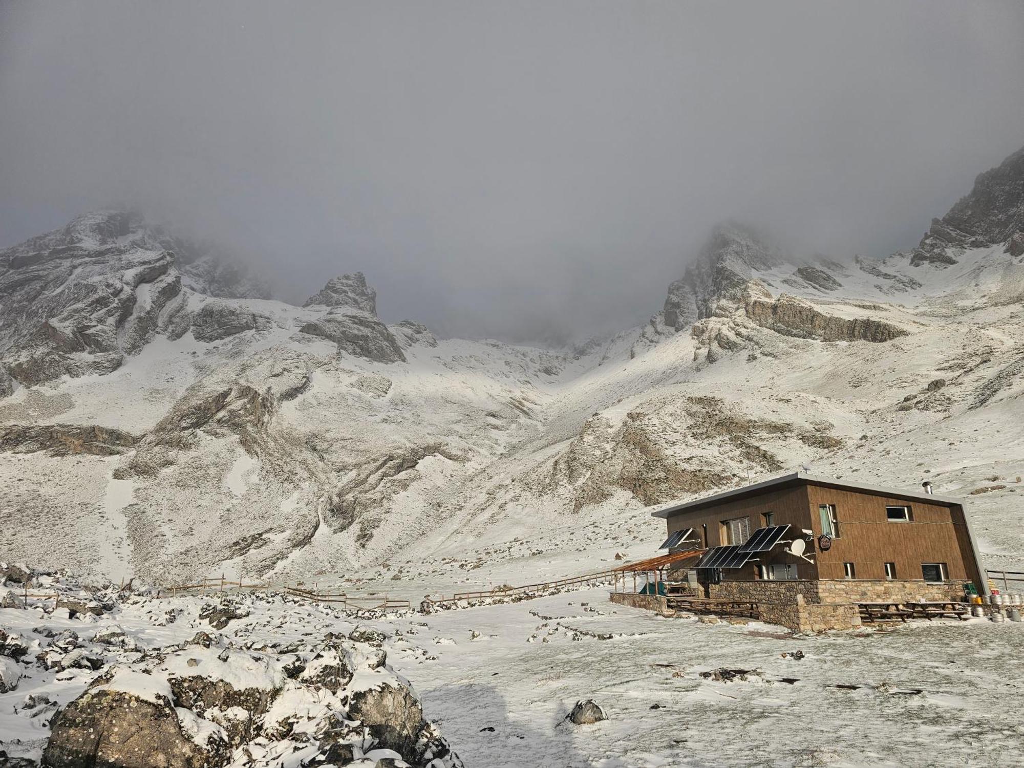 Hostal Refugio Del Meicin Pola de Lena