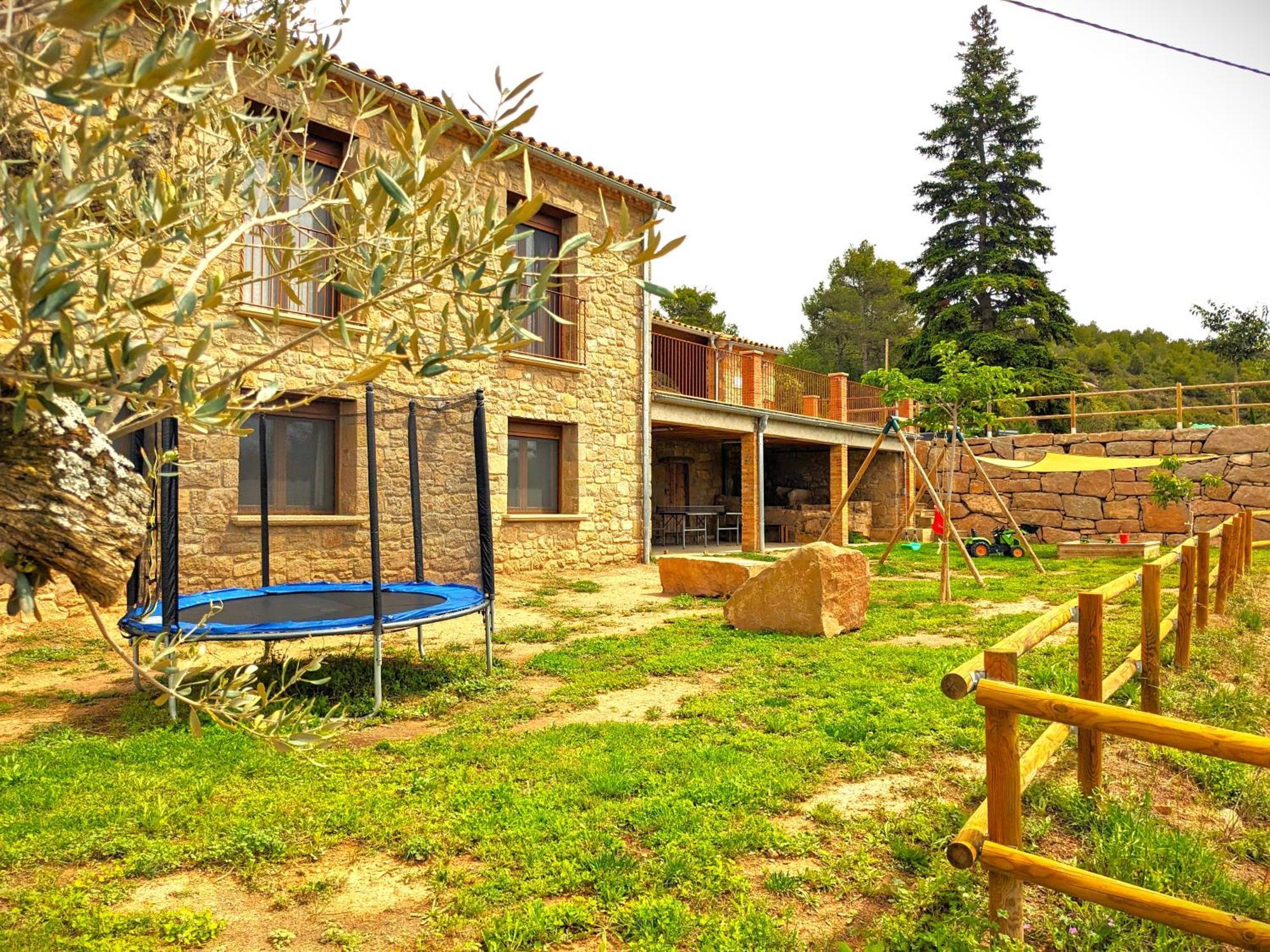 Holiday home Cal Escuder