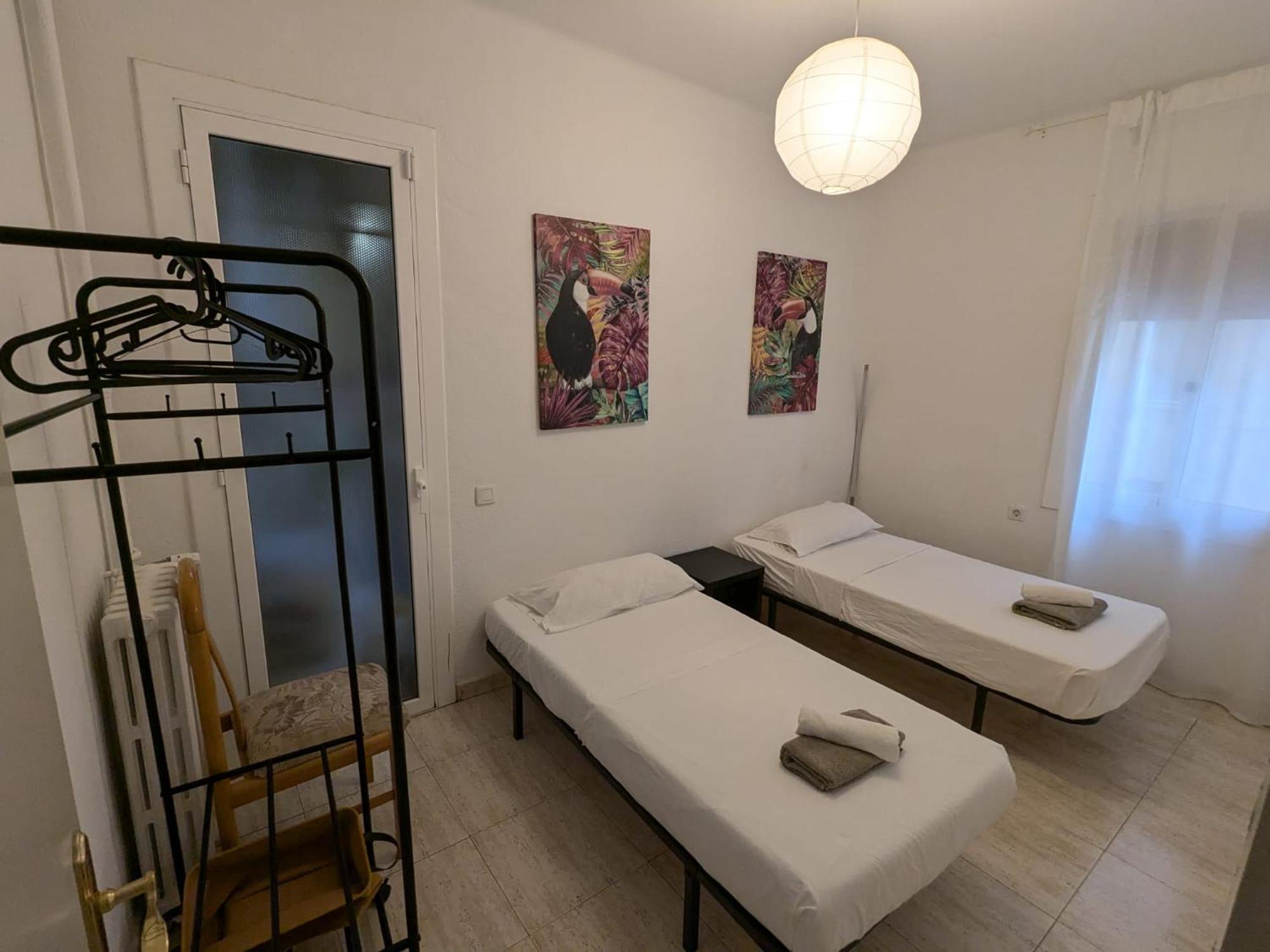 Apartamento Al Lado Del Museo Dali