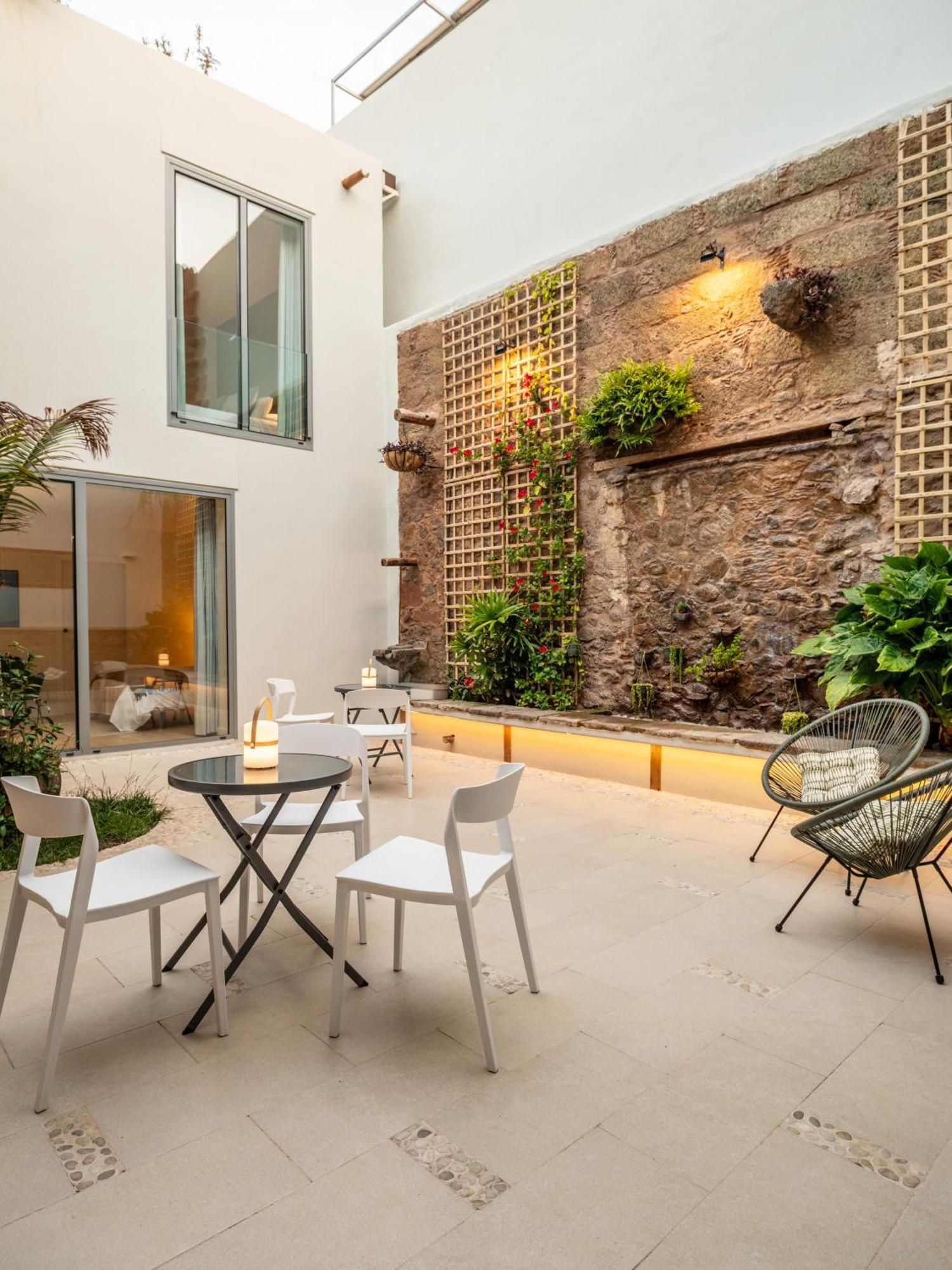 Laguna Cool Living Hotel