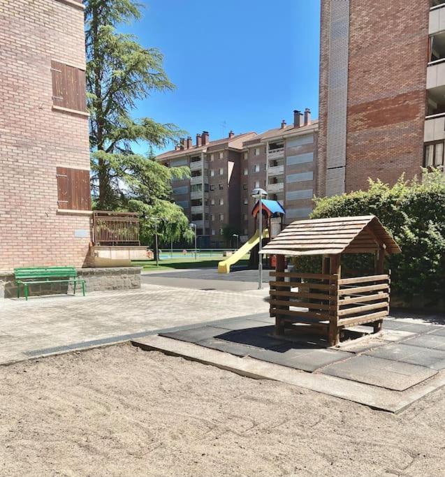 Super Exterior, Vistas, Amplio Y Muy Agradable!