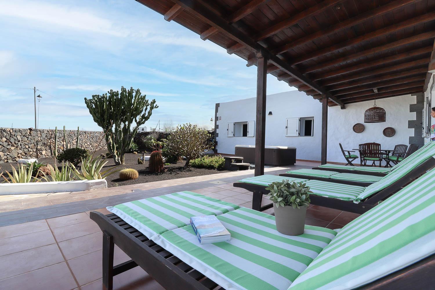 Casa Aloe * Teseguite