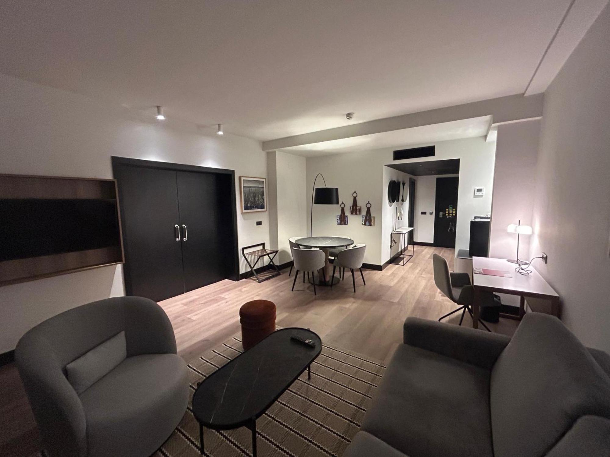 Dimar Hotel 4*