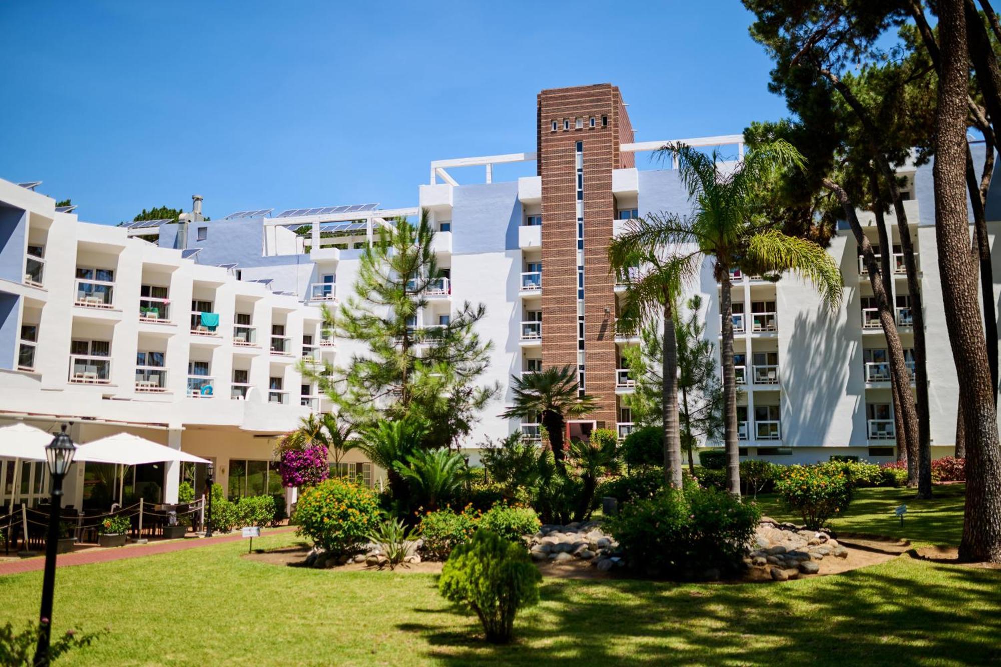 Aluasun Park 4*