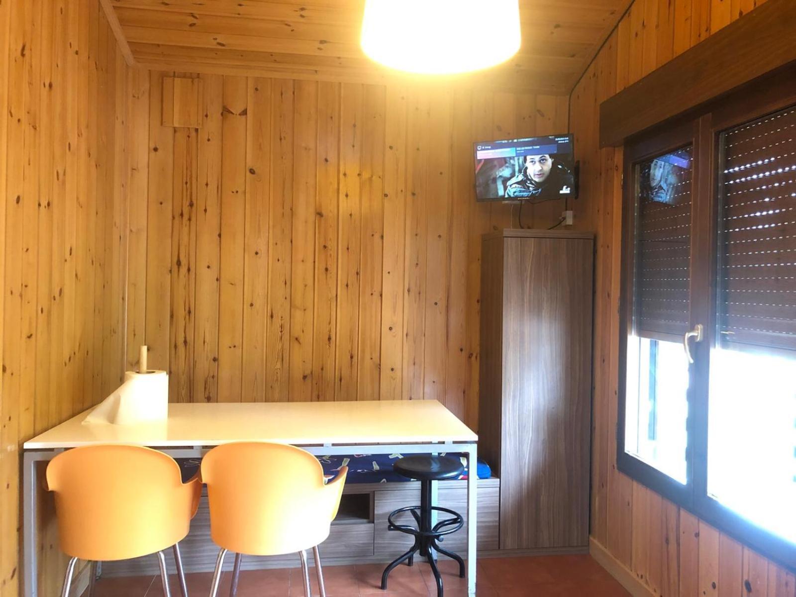 De Madera De Alquiler Completo En El Bierzo El Bosque De Sueños Camping 4*