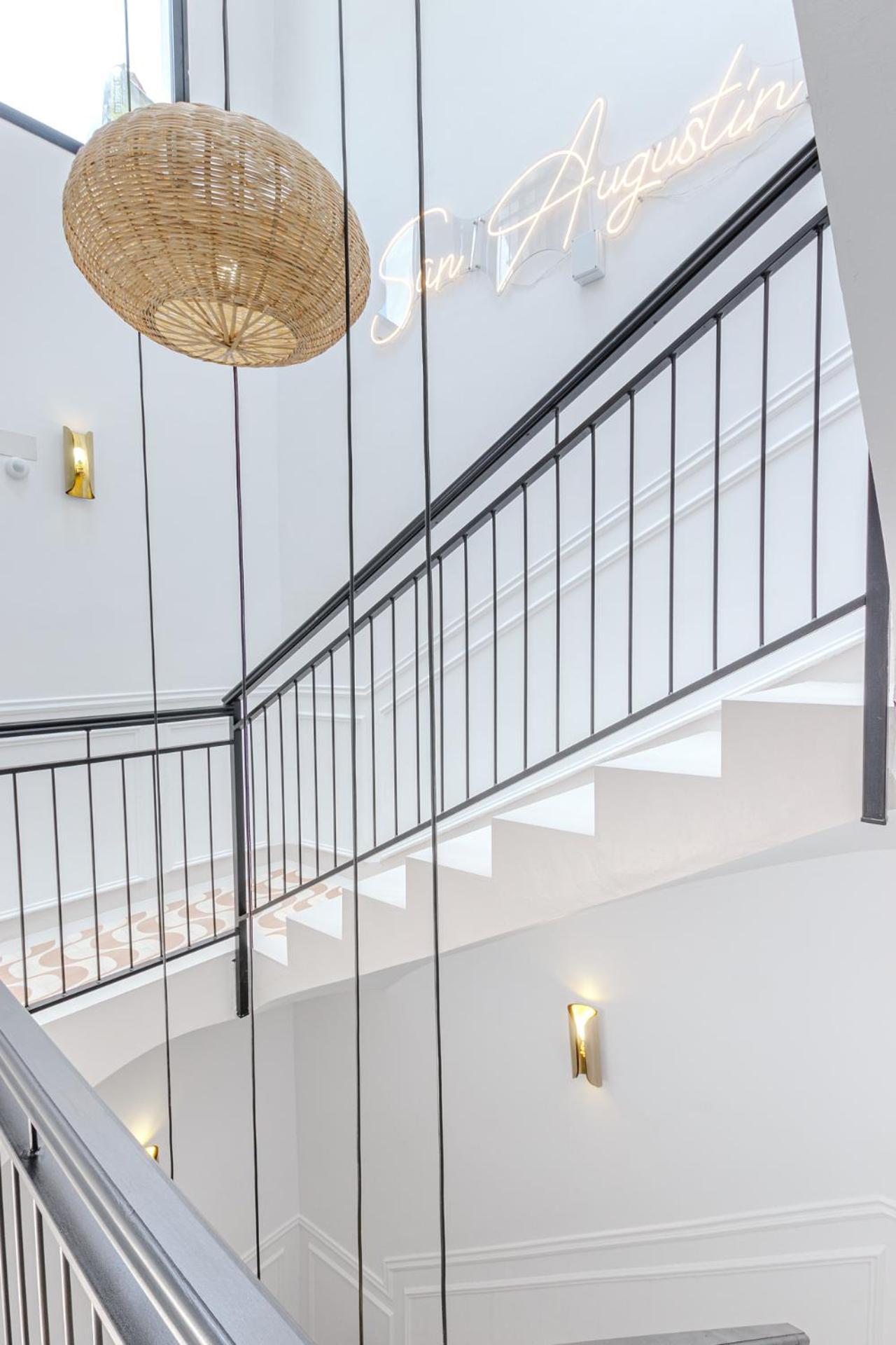Apartamento Glamorous Pink In Center Alicante