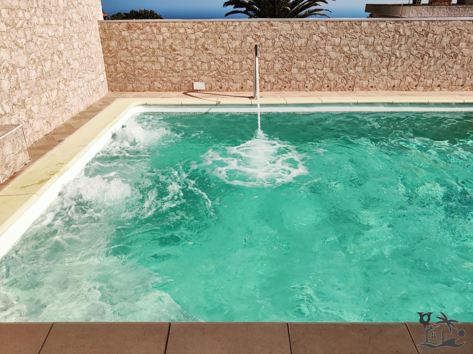 Queca Private Heated Pool Cannon Water And Jacuzzi Holiday home Santa Cruz de Tenerife