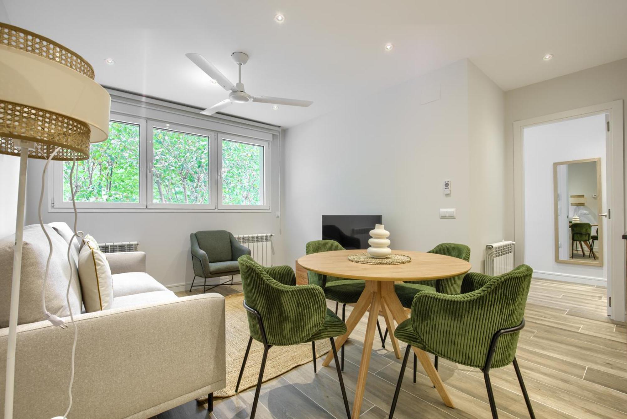 Dobo Madrid Pinar Aptos Temporales Apartment Madrid