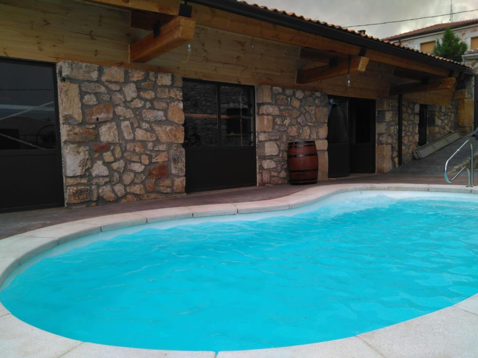 Gemelas Del Duraton Villa