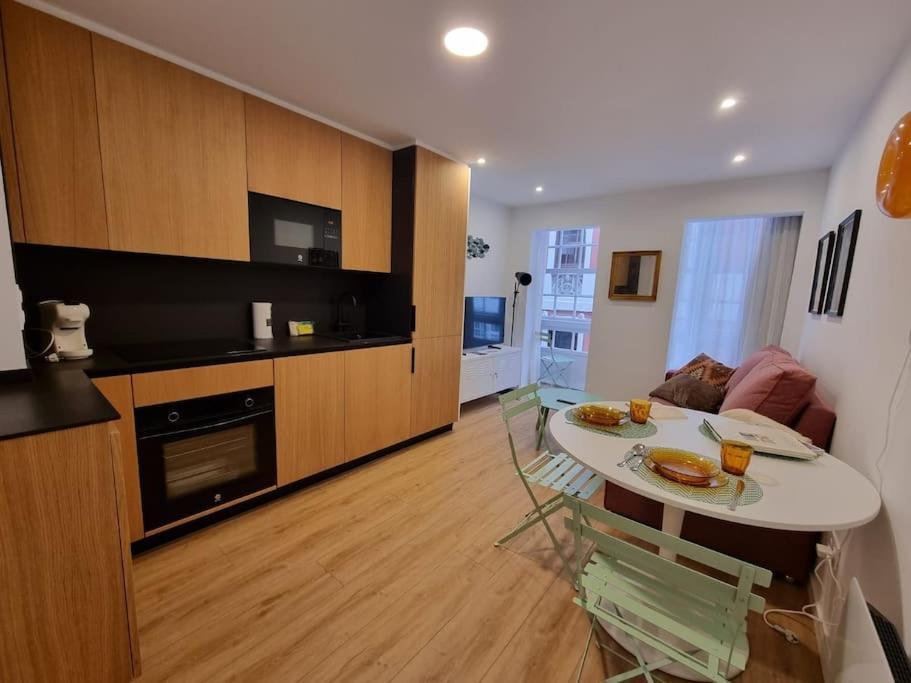 Vibescoruna O65-2 Apartment A Coruna