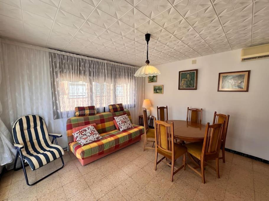 Piso Completo Y Comodo En Apartment *