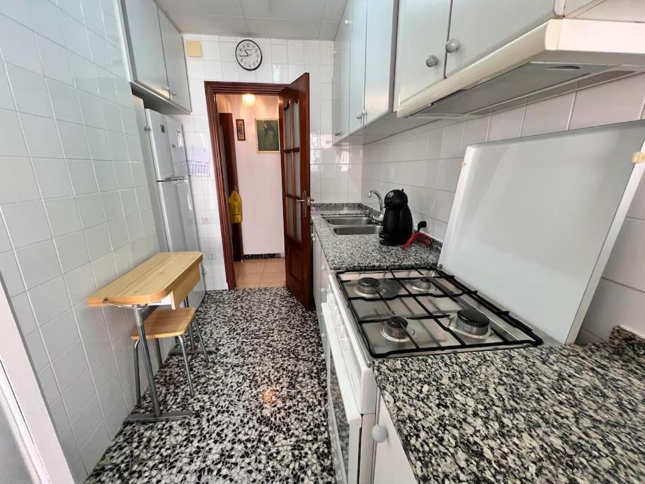 Piso Completo Y Comodo En Apartment Cunit
