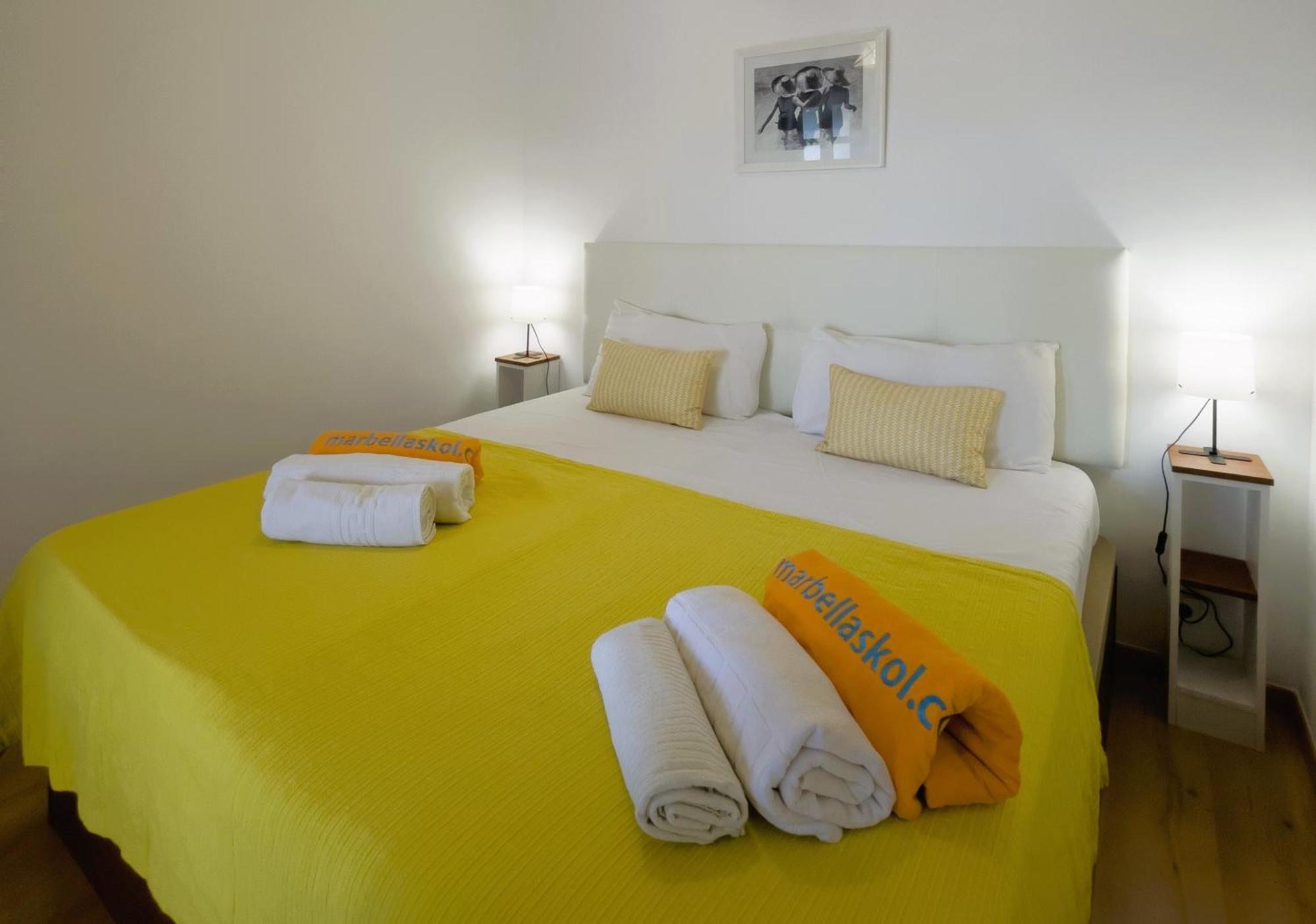 Mediterraneo 508. Fantastic On The Beachfront With Sea Views. Apartamento *