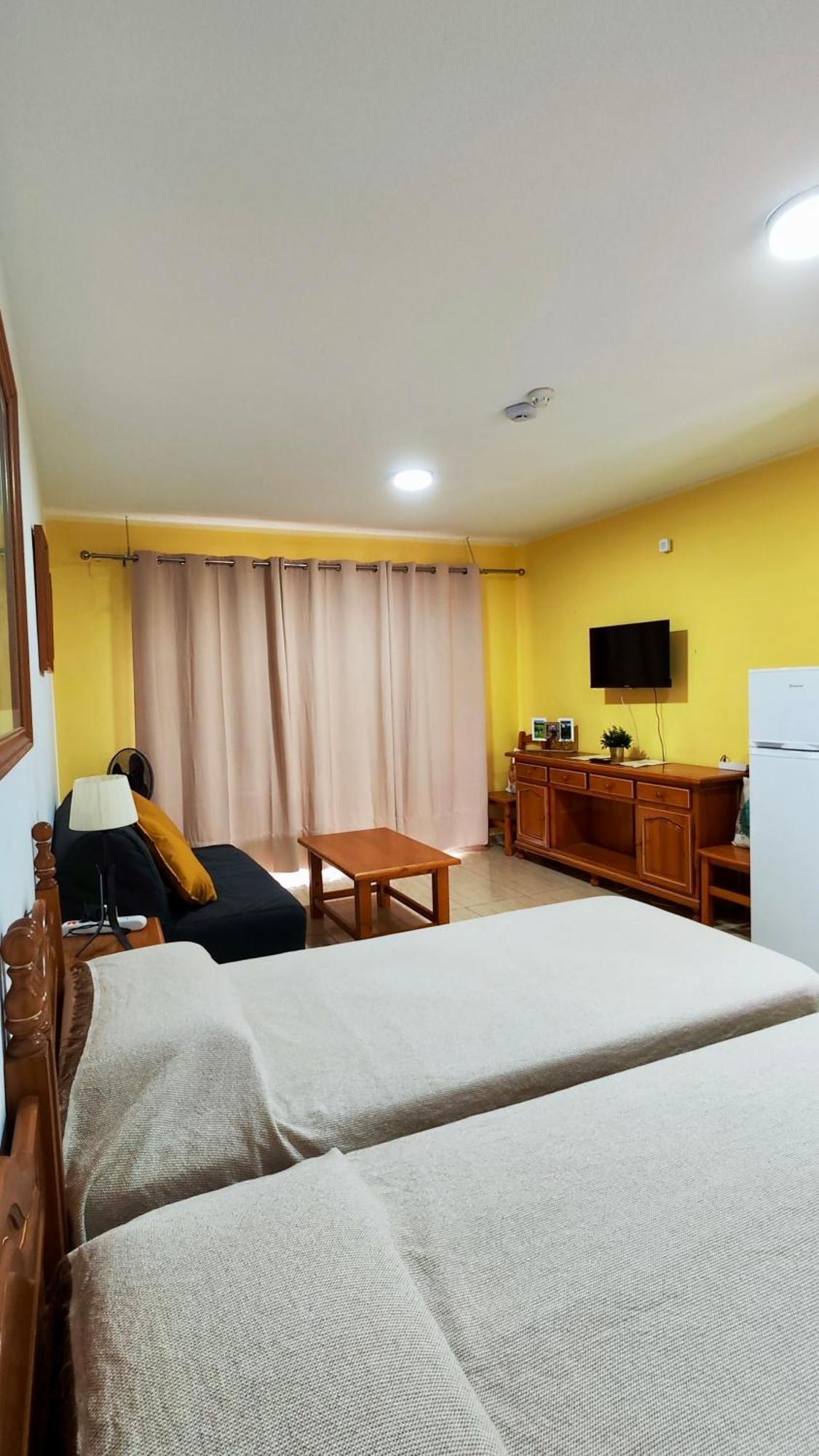 Encantador Estudio Con Terraza Privada Y Espectaculares Vistas Al Mar En Costa Del Silencio, Cerca De Cristianos Apartamento