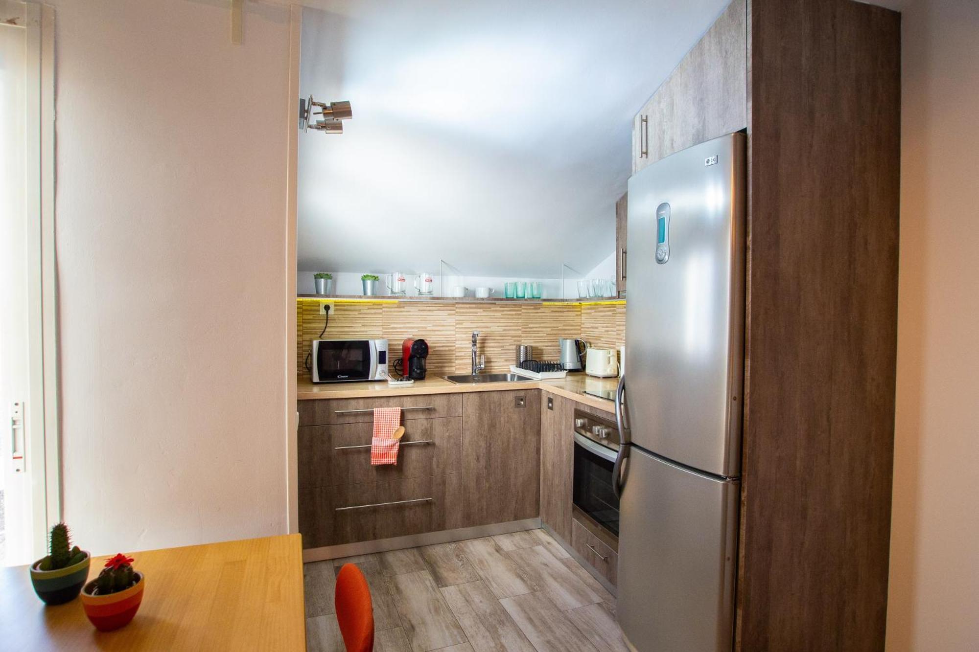 Apartamento Benalhome - Tu Hogar Con Terraza Y Ducha Exterior *