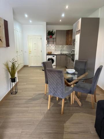 Apartamento Terrassen Wohnungen, Direkt Am Strand, 25 M Beheiztem Pool, Wifi Free, Free Parking *