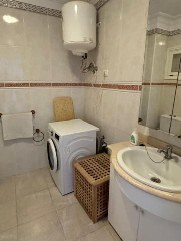 Terrassen Wohnungen, Direkt Am Strand, 25 M Beheiztem Pool, Wifi Free, Free Parking Apartamento