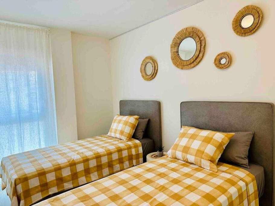 Pepes 3 & Parking Apartamento Torremolinos