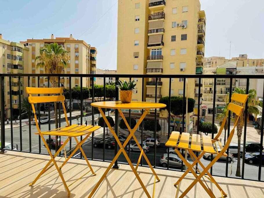 Pepes 3 & Parking Apartamento Torremolinos