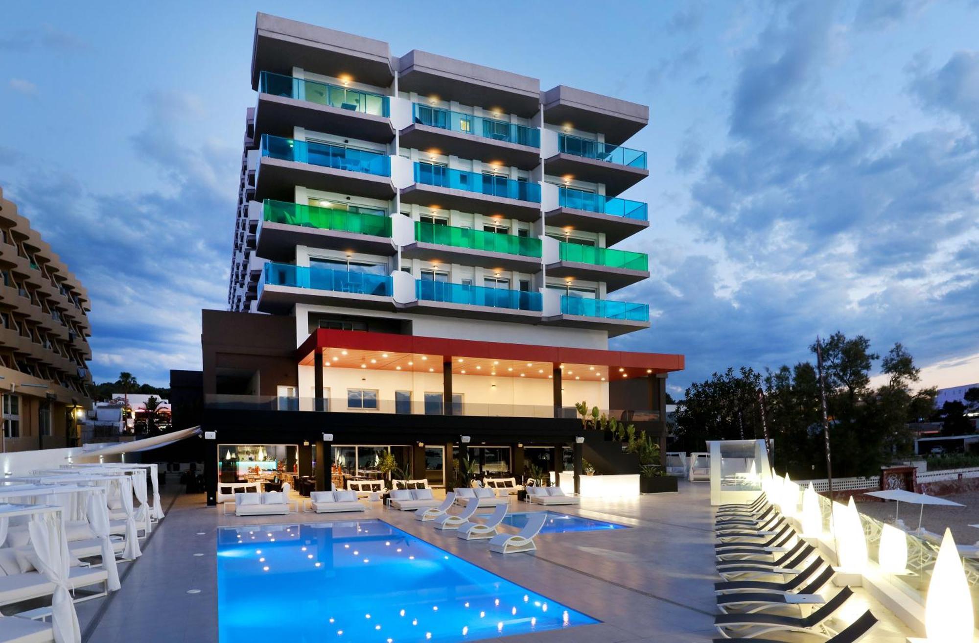 Apartahotel Axel Ibiza - Adults Only