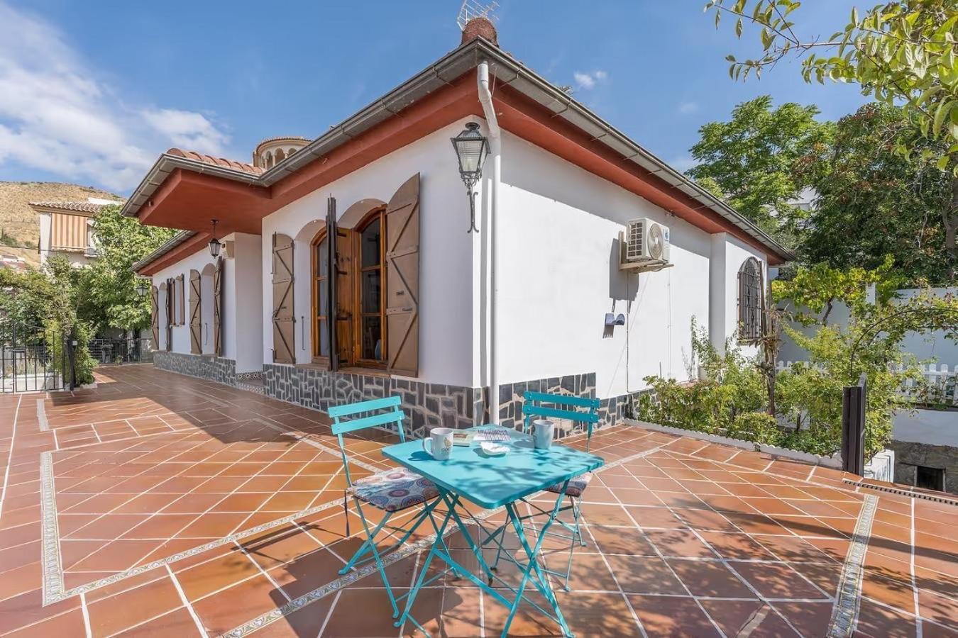 Vistablanca: Panoramic Views With Pool Near Alhambra *