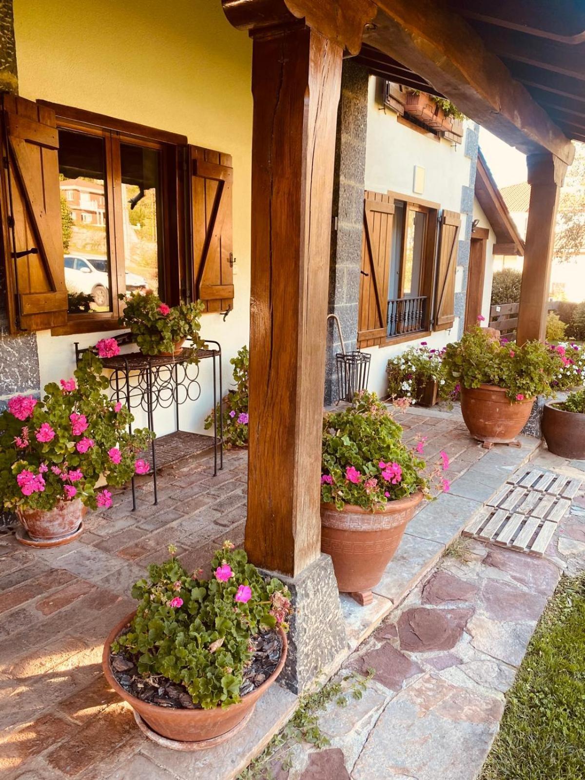 Holiday home Excepcional Casa El Olivo Ojedo