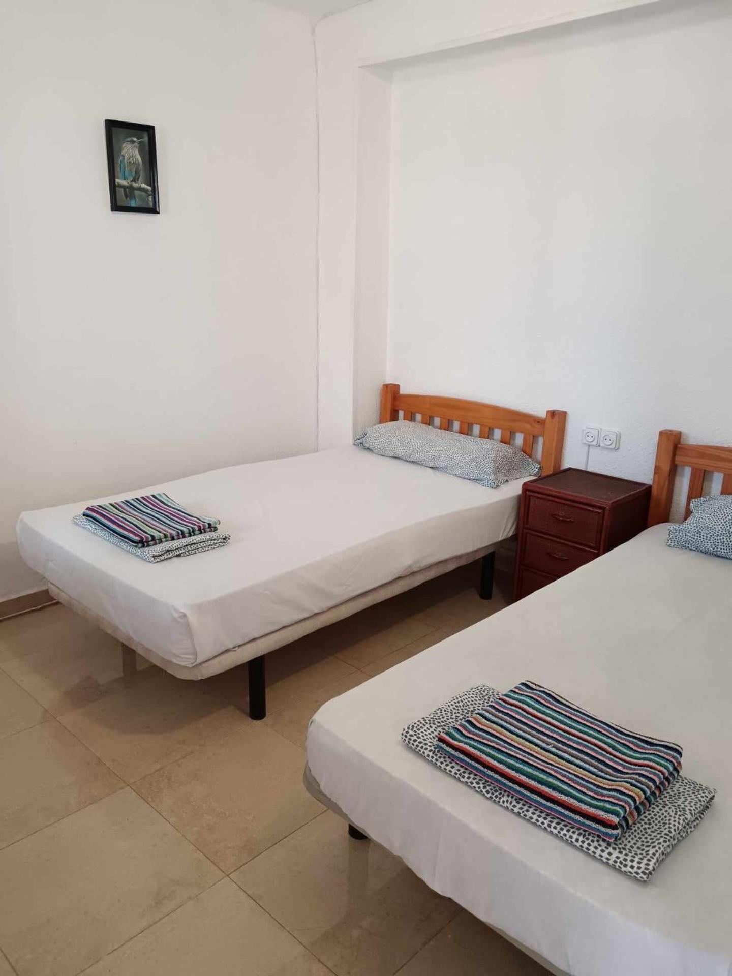 Homestay 24 D-habitacion En Piso *