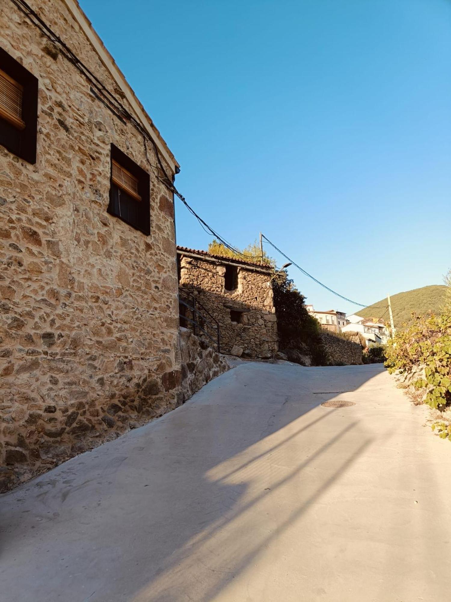 La Casa De Abajo * Arroyomolinos de la Vera