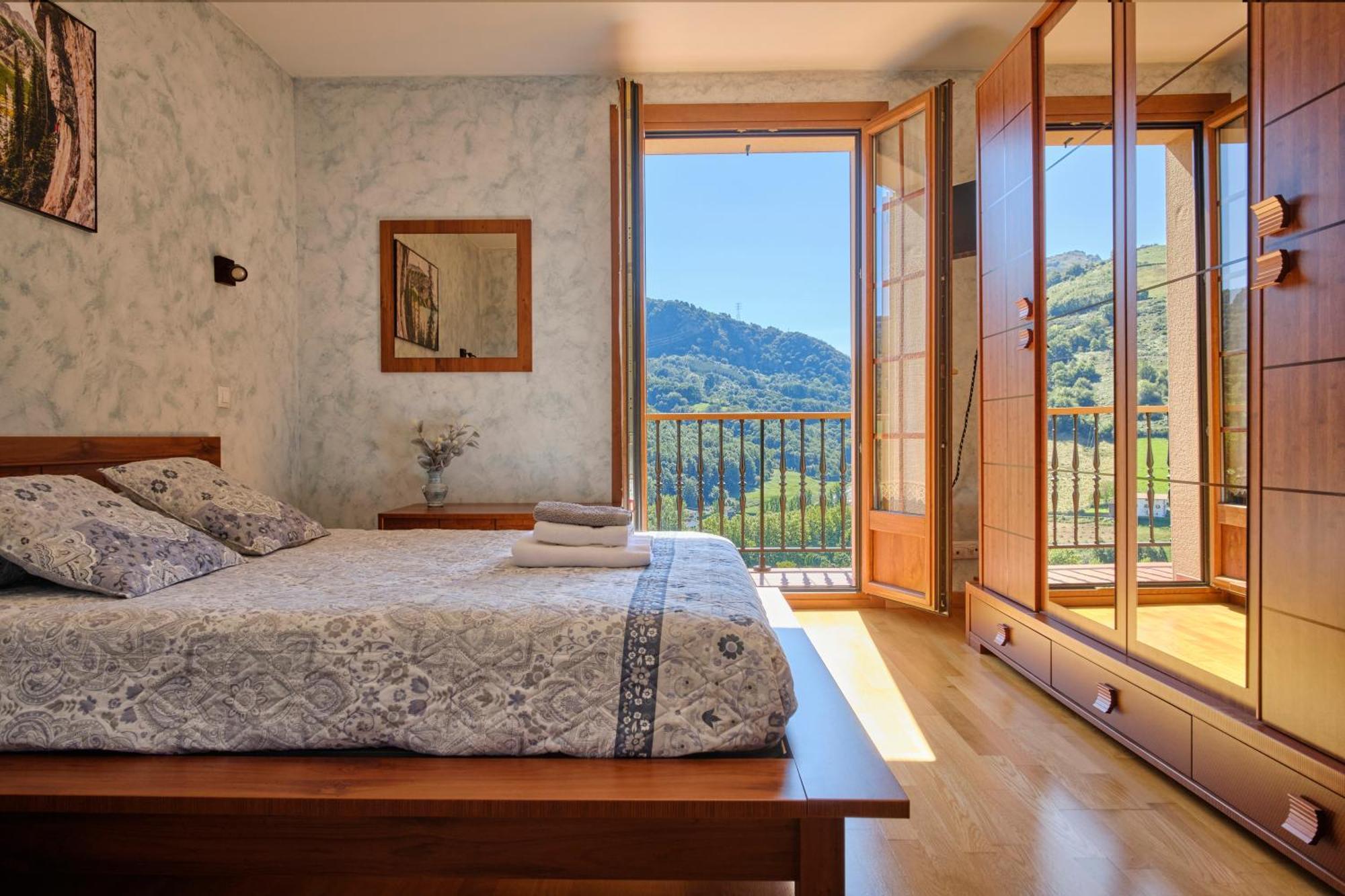 Goizeder Etxea Holiday home *
