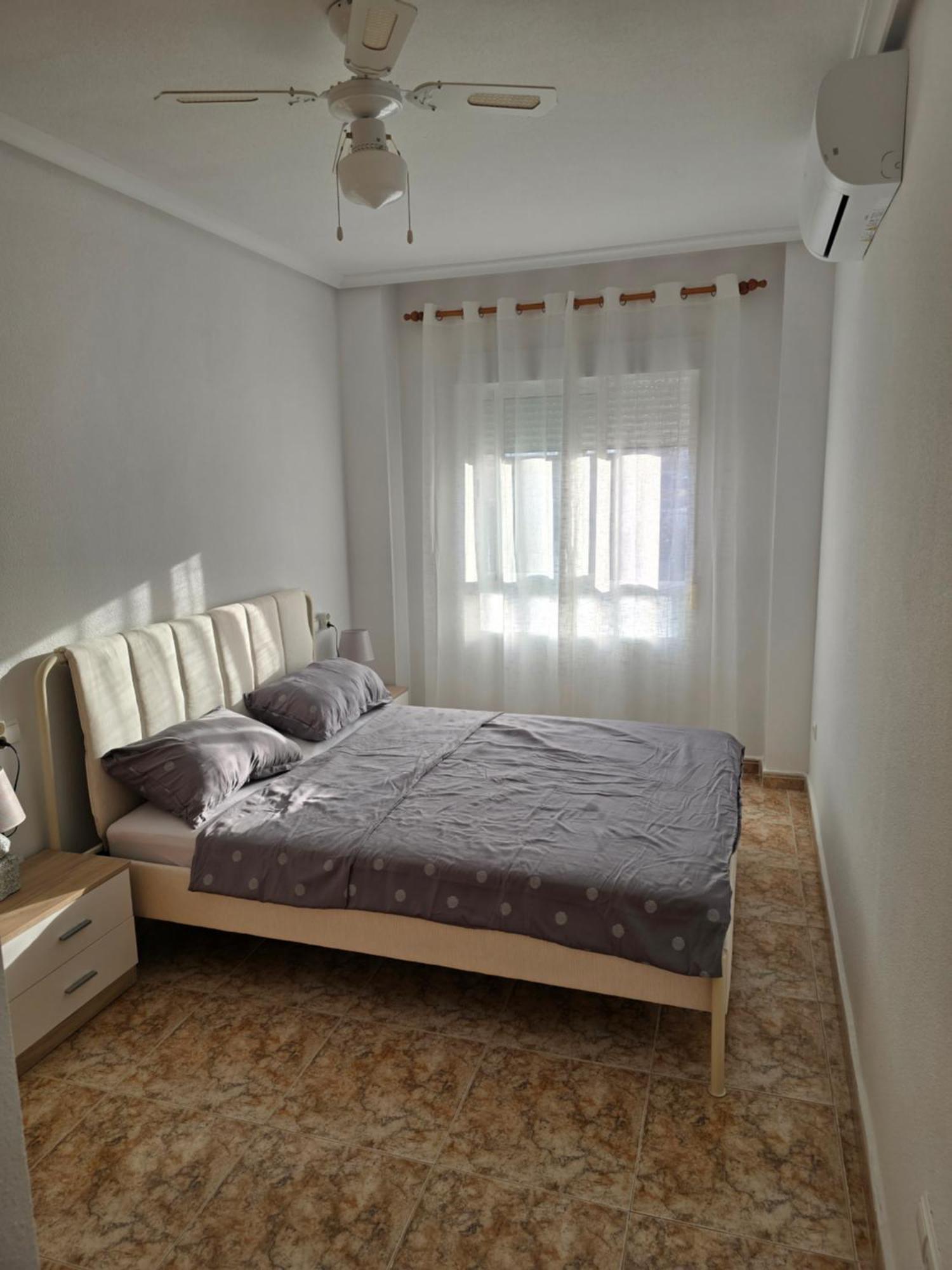 - 2 Bedrooms - Playa Lisa Tamarit - Airco - Parking Apartamento *