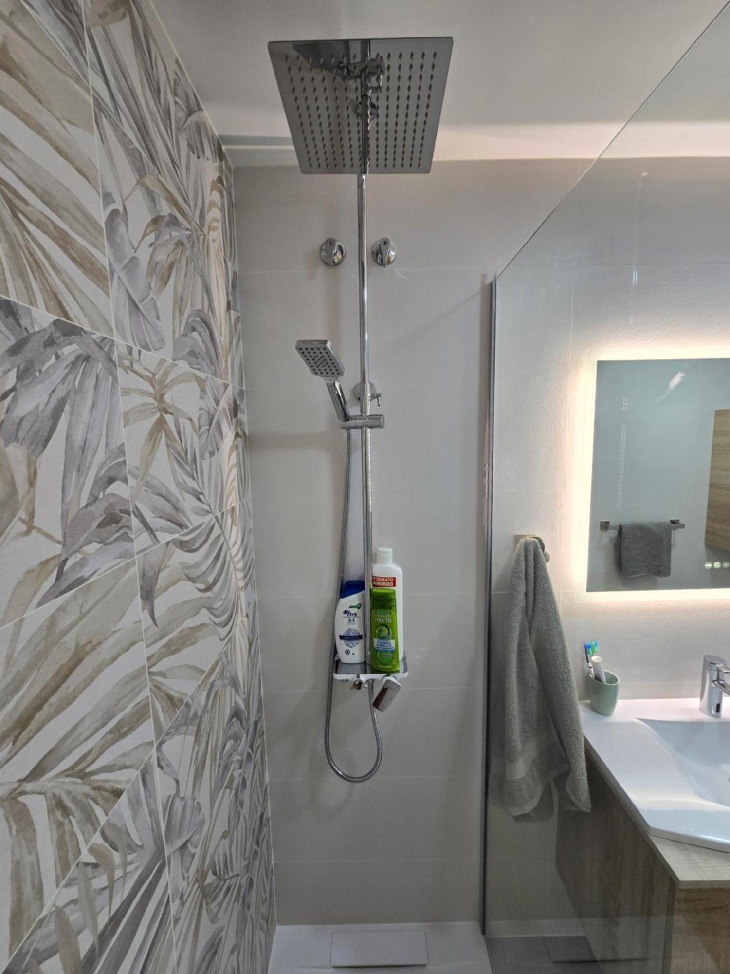 - 2 Bedrooms - Playa Lisa Tamarit - Airco - Parking