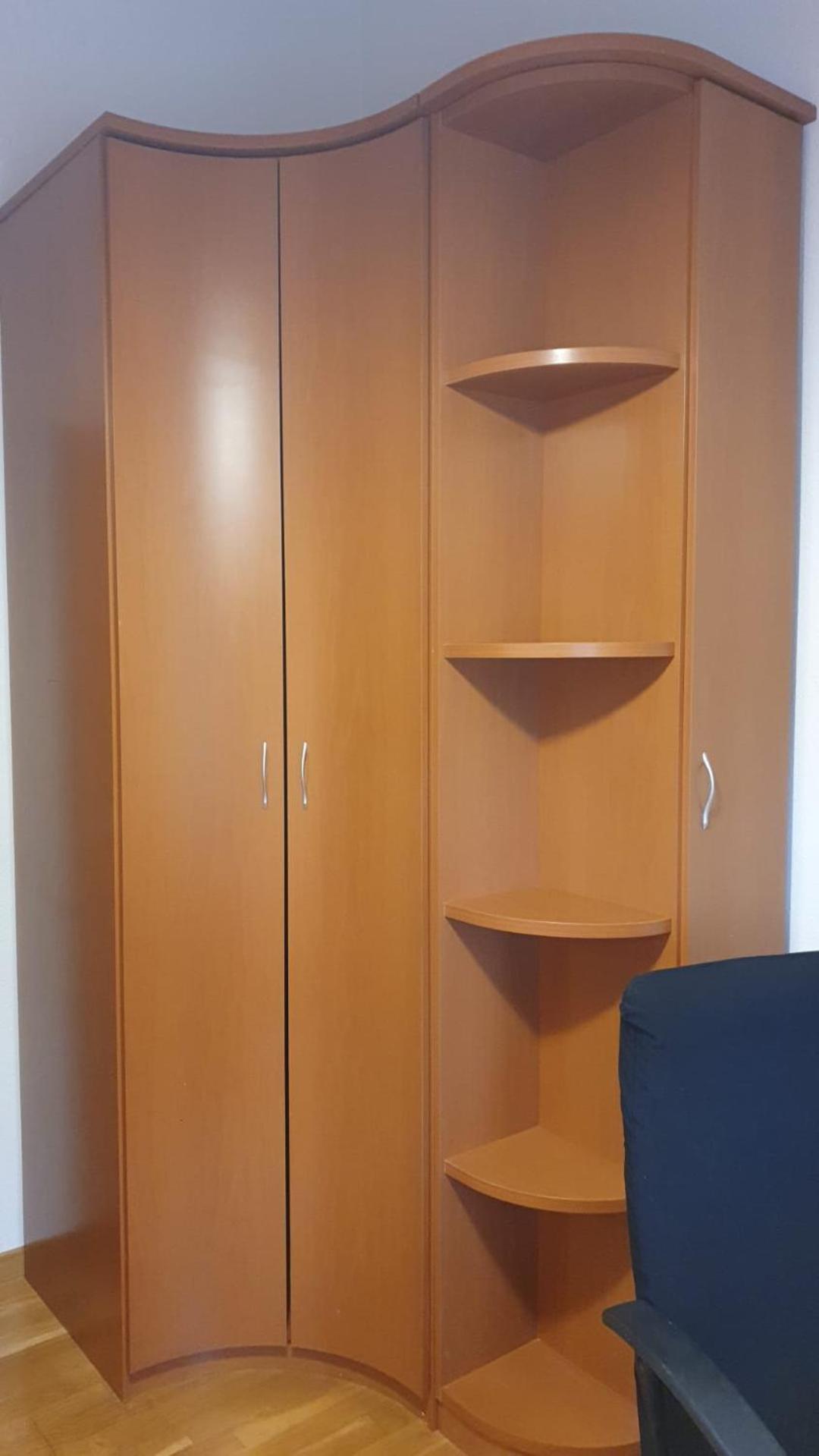 Casa Pinares * Mostoles