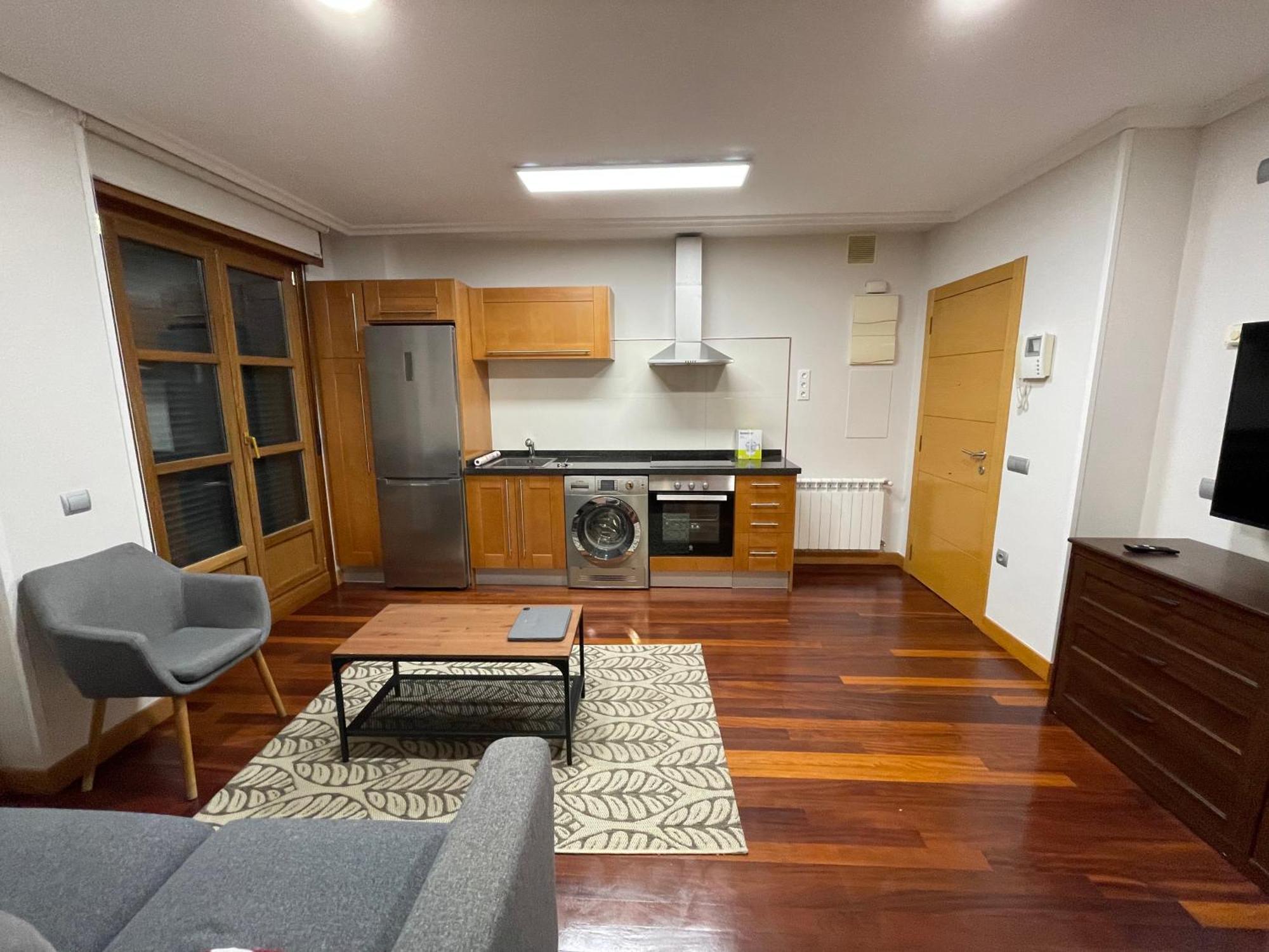 Apartamento Con Piscina Viesques * Gijon