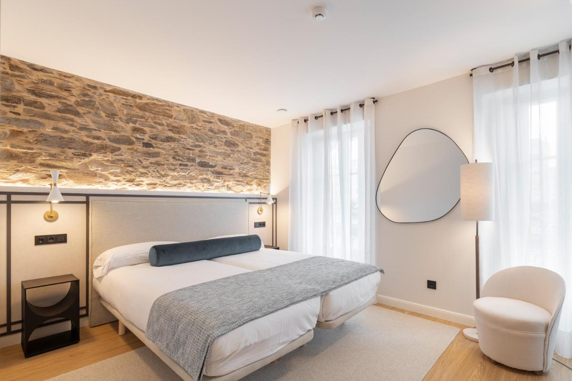 Os Cantis Hotel 2*