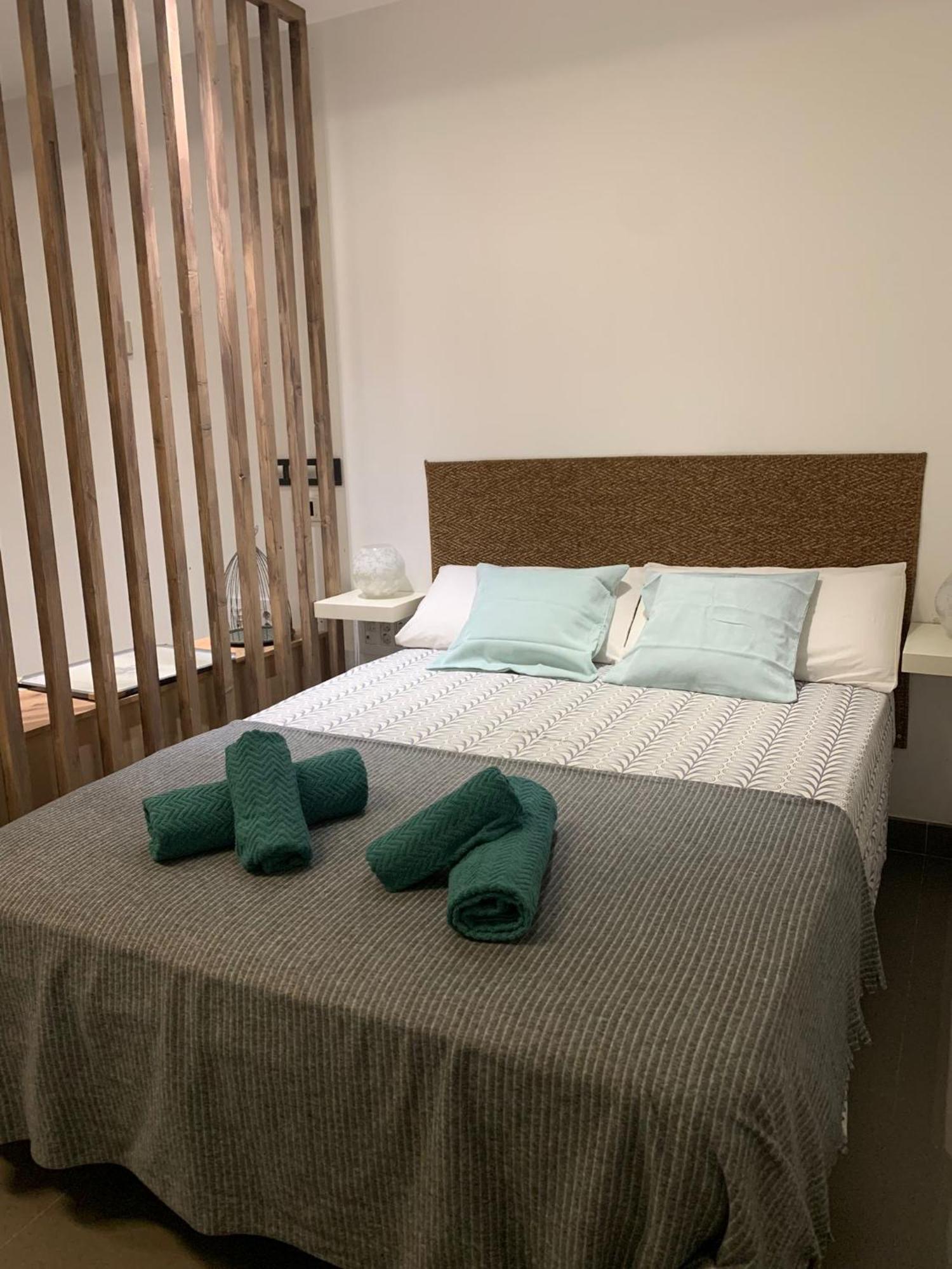 Apartment Estudio Puerta Del Sol Aguilar