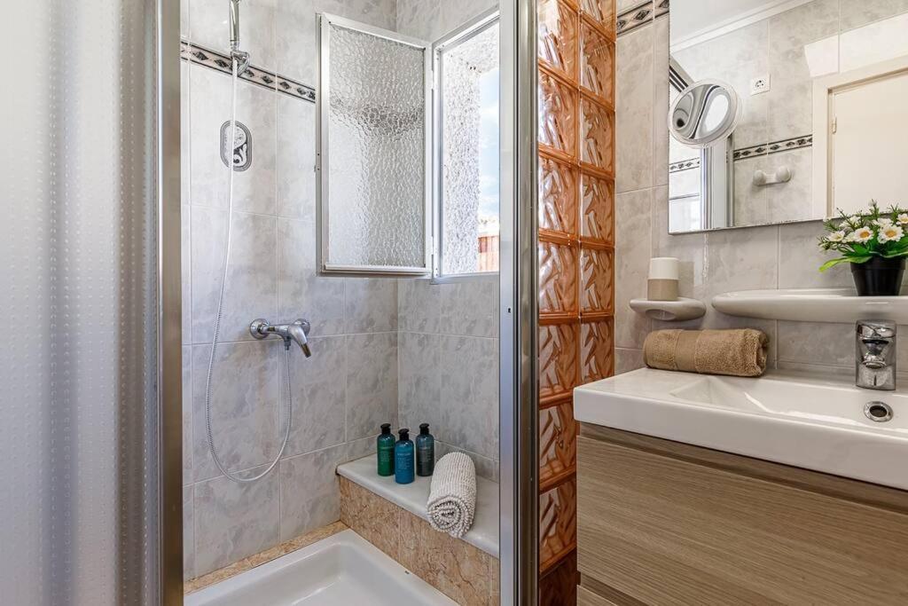 Rocamar Hhh Con Piscina Privada A 120m De La Playa 10 Pax
