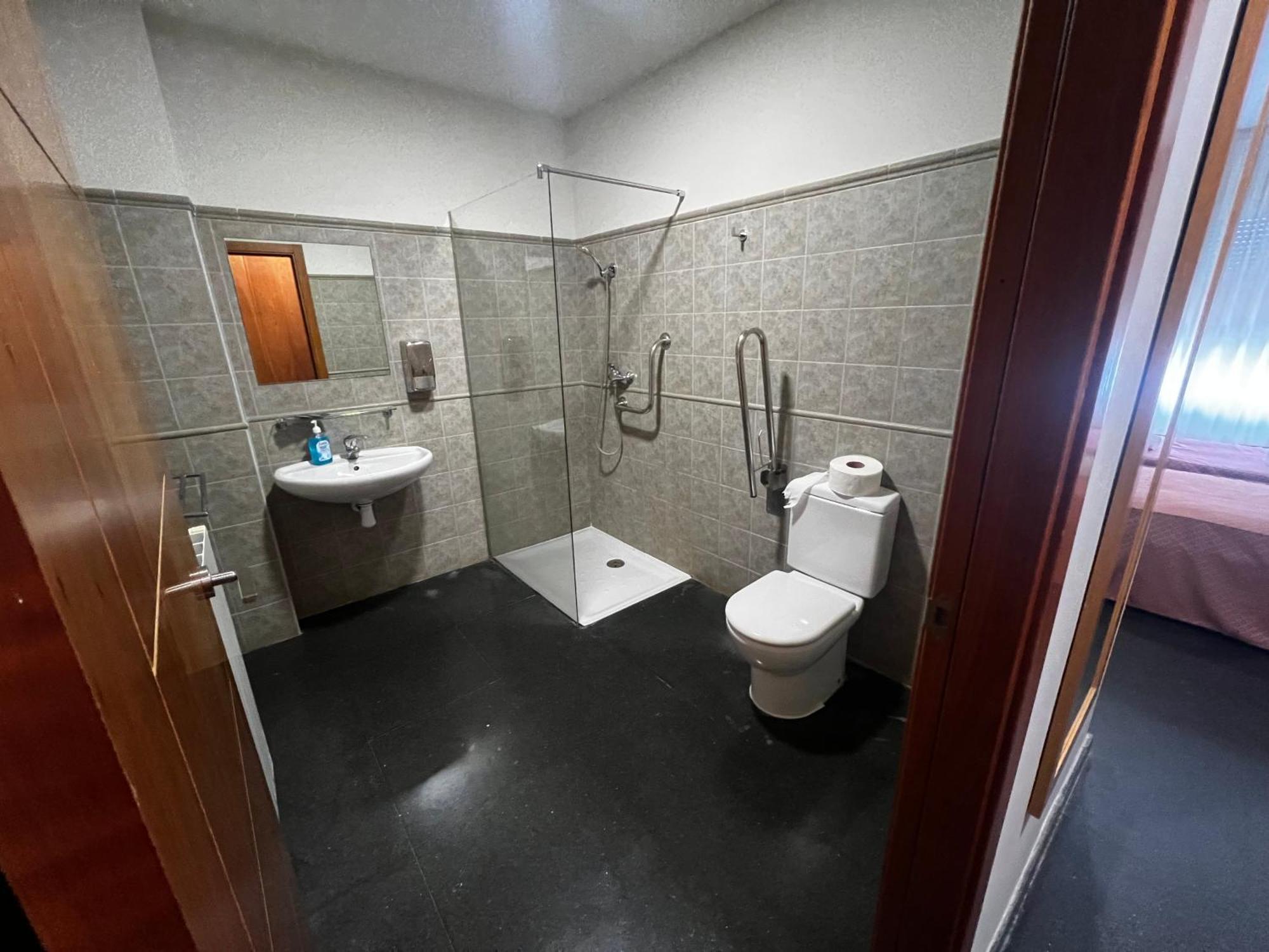 Apartamento Hostal Restaurante La Concordia Fuentes Claras