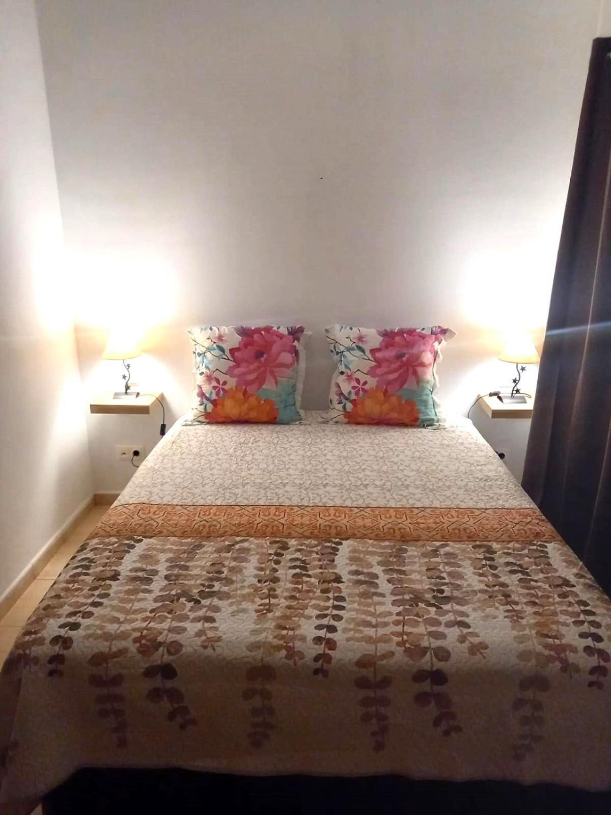 Melrose Place 2 Y Piscina En Vecindario Apartamento
