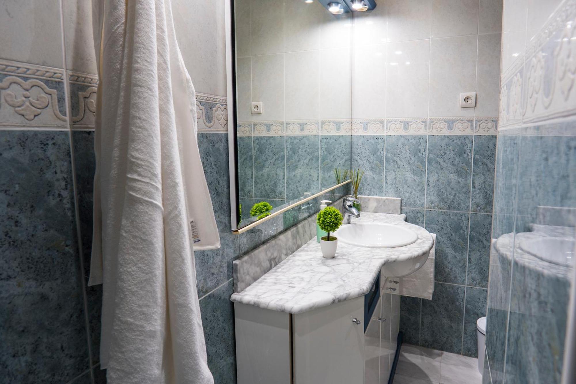 Paratene Ostatu Guest house Erandio