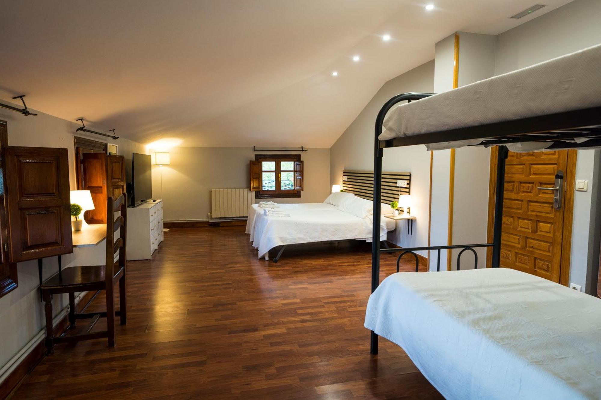Guest house Paratene Ostatu Erandio