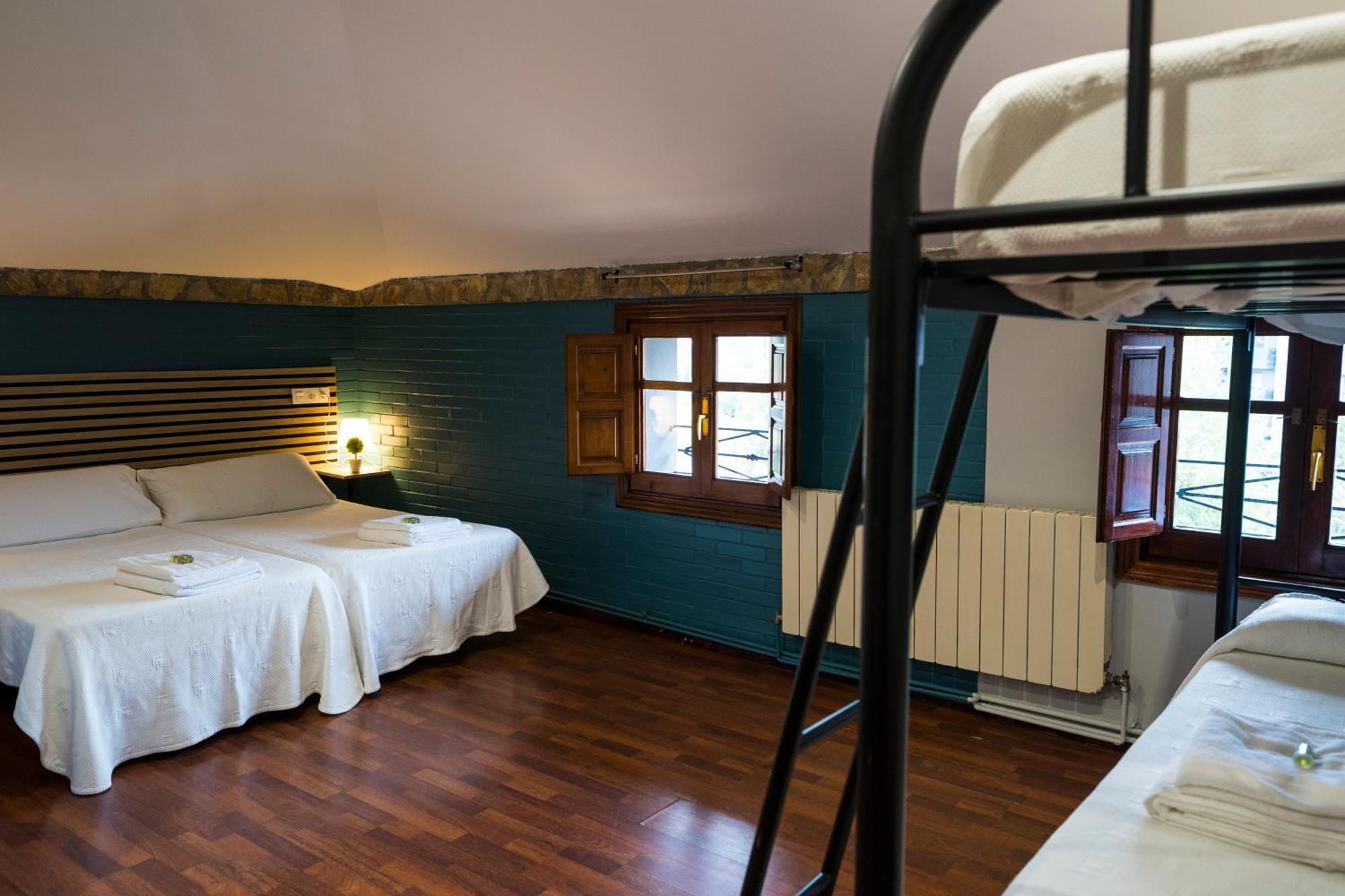 Guest house Paratene Ostatu Erandio