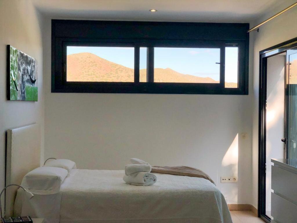 Oro Y Luz Negras Сasa de vacaciones Las Negras