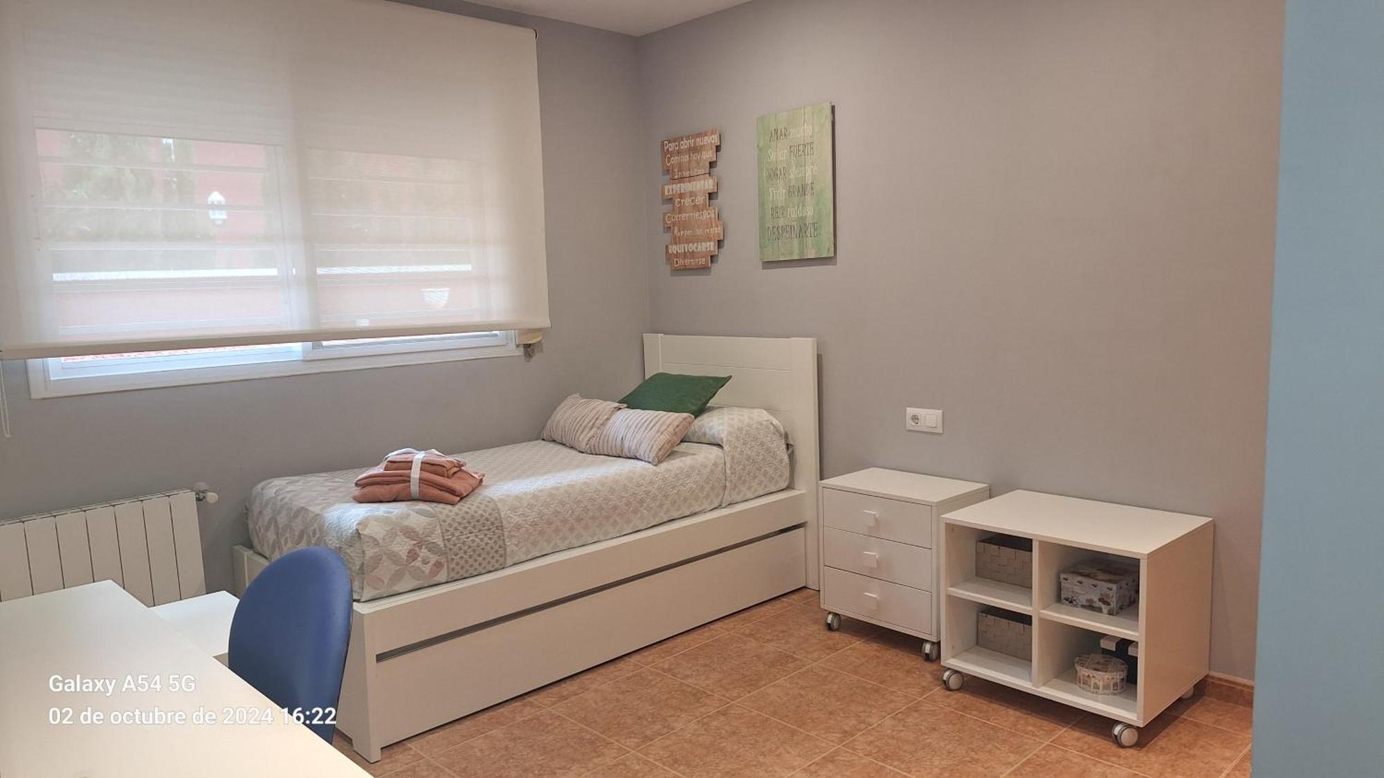 Con Piscina En Holiday home