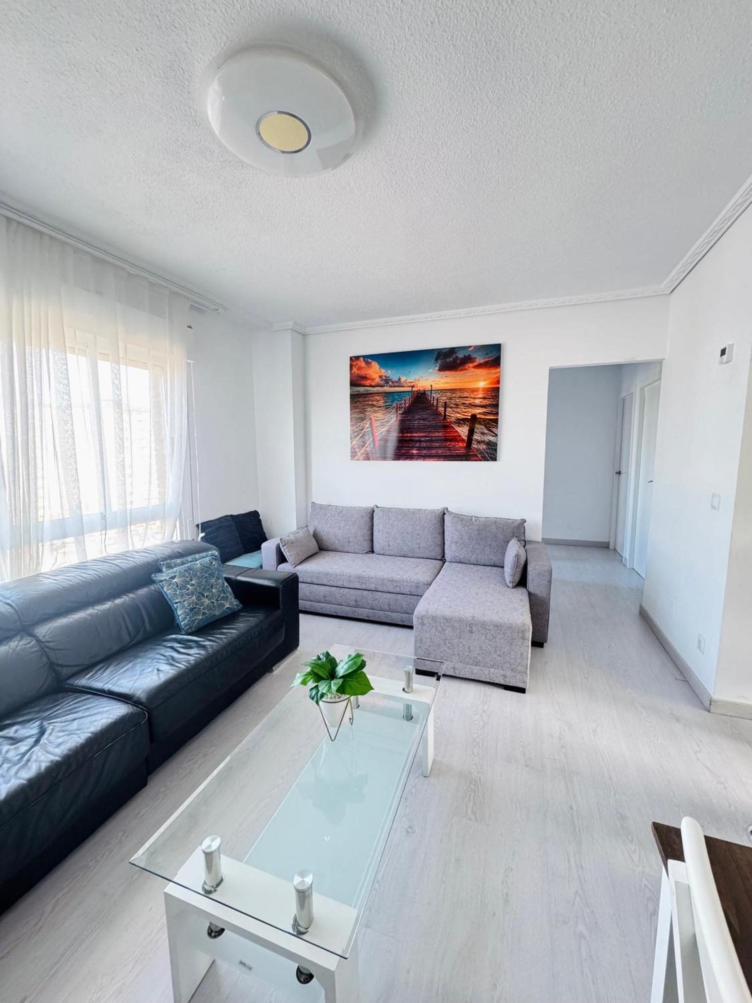 En Apartment *