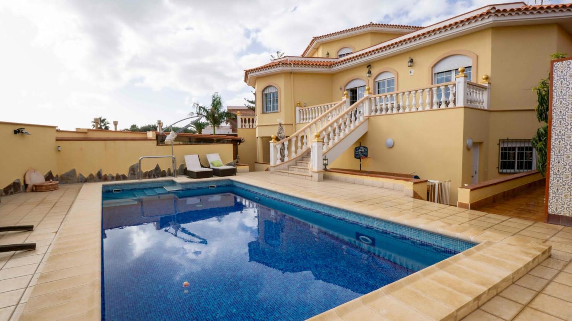 Luxury Candelaria
