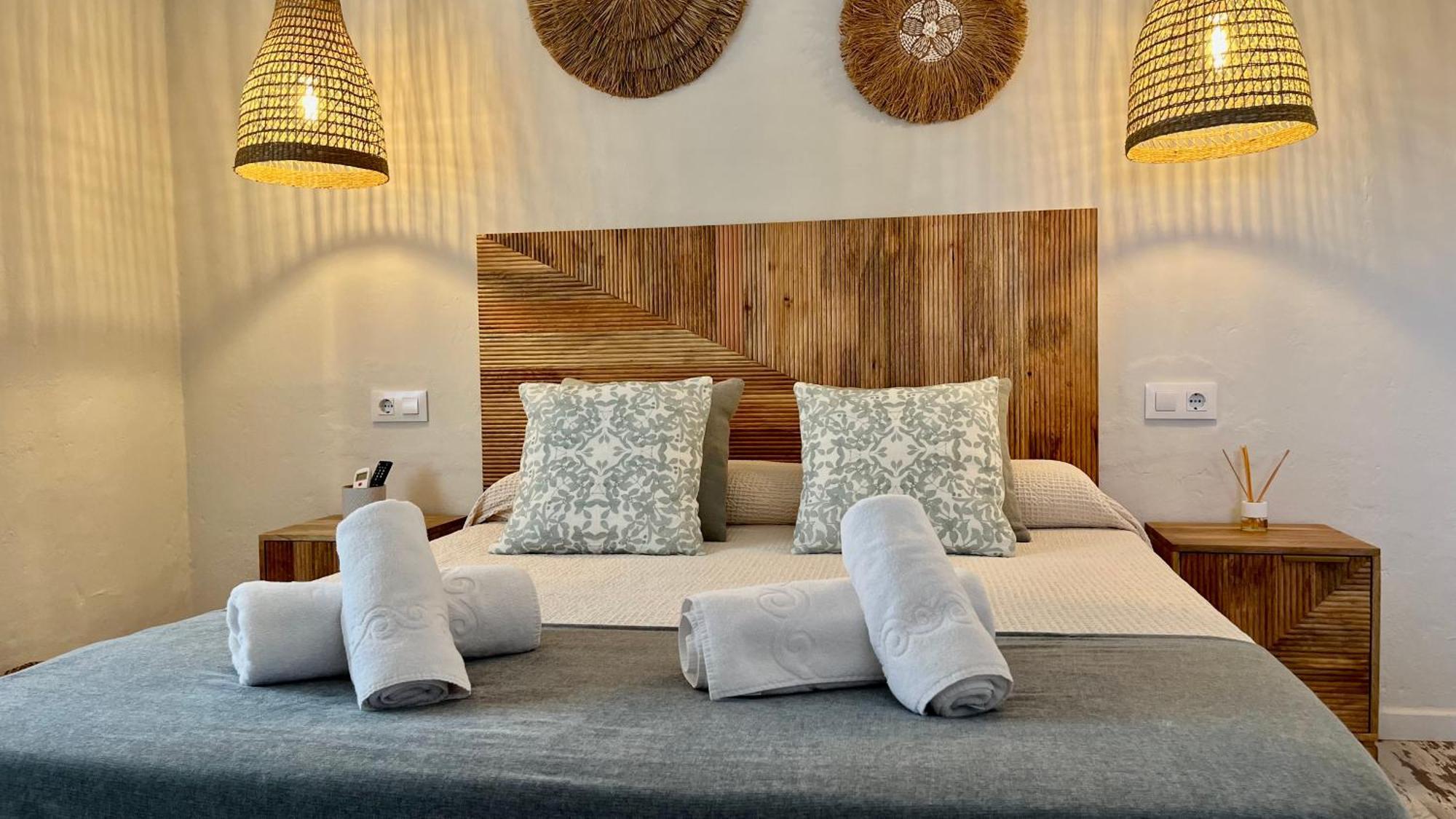 Guest house Zahora Beach Room